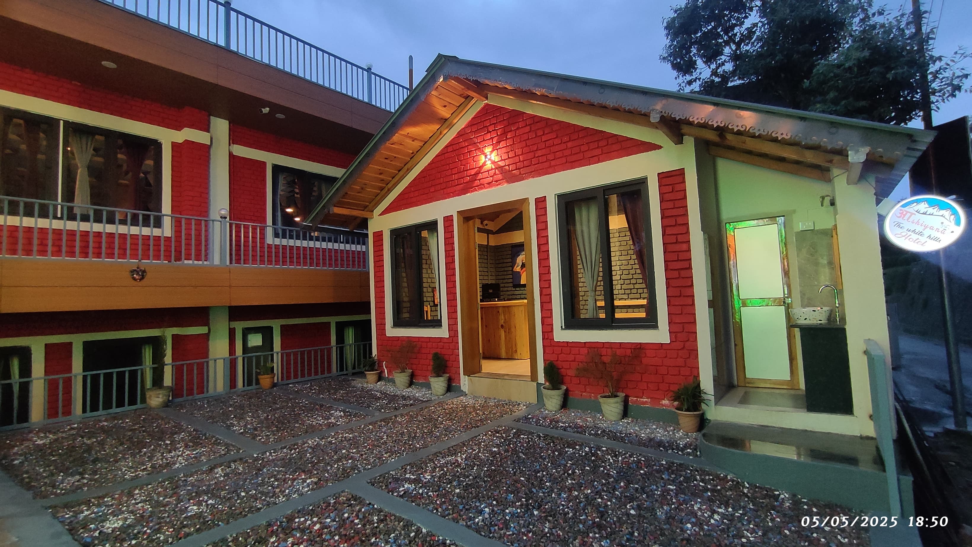 Aashiyana- The White Hill Hotel img