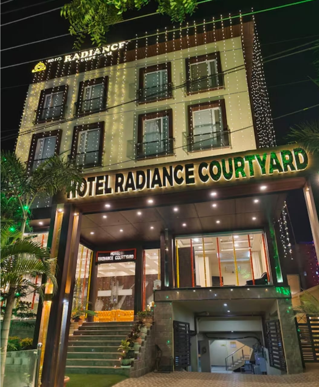 Hotel Radiance Courtyard img
