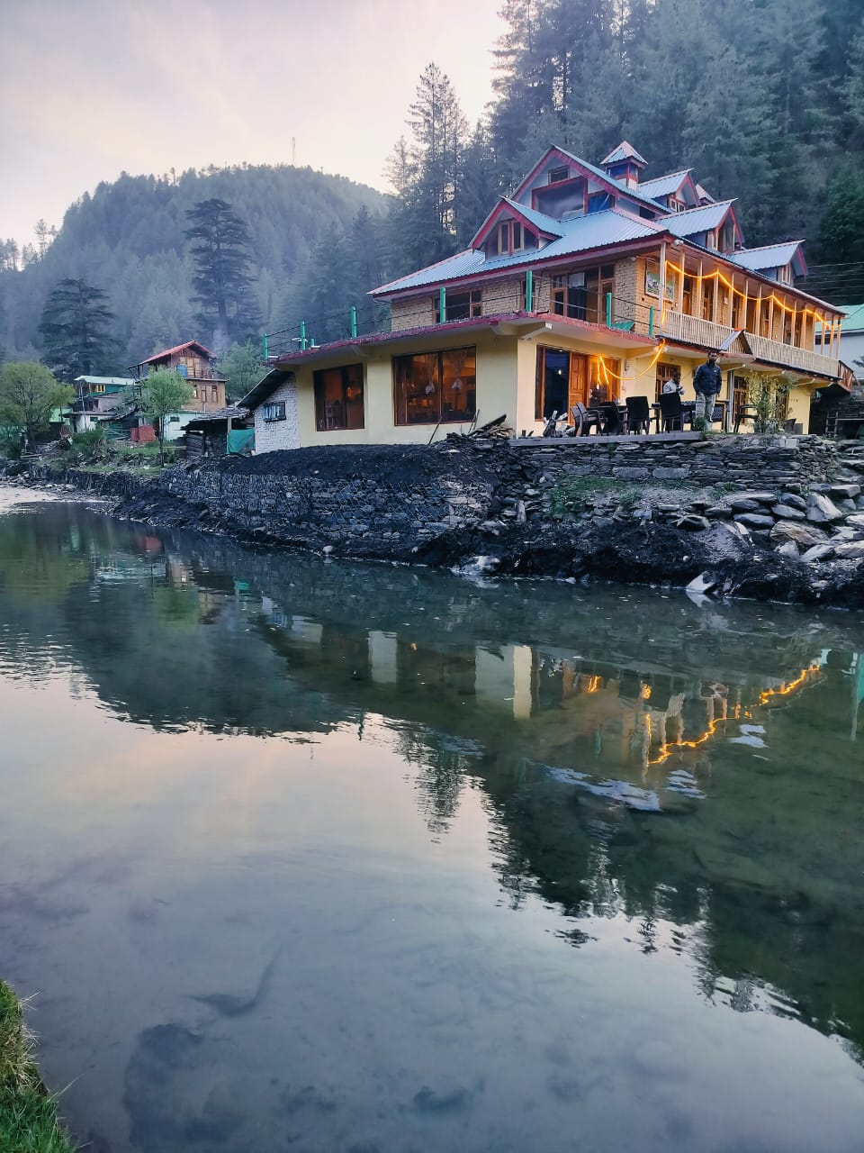 Shiva Valley Riverside Homestay img